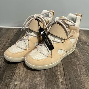 New Sorel Out N About Waterproof Sport Wedge Bootie Sneaker Chalk/Nova Sand
